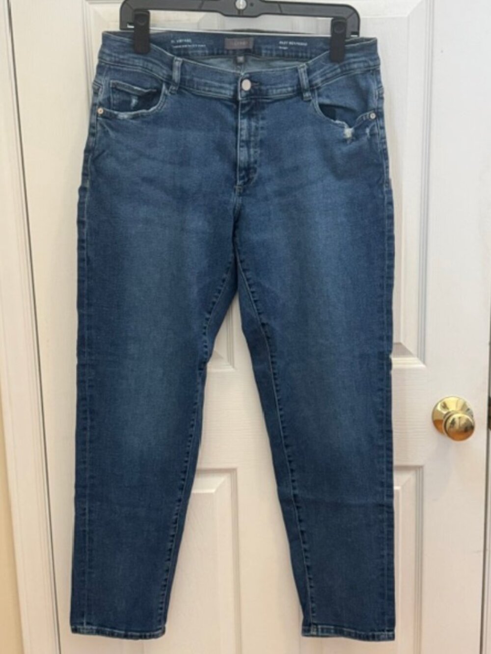 DL1961 Riley Boyfriend Jeans, Size 31